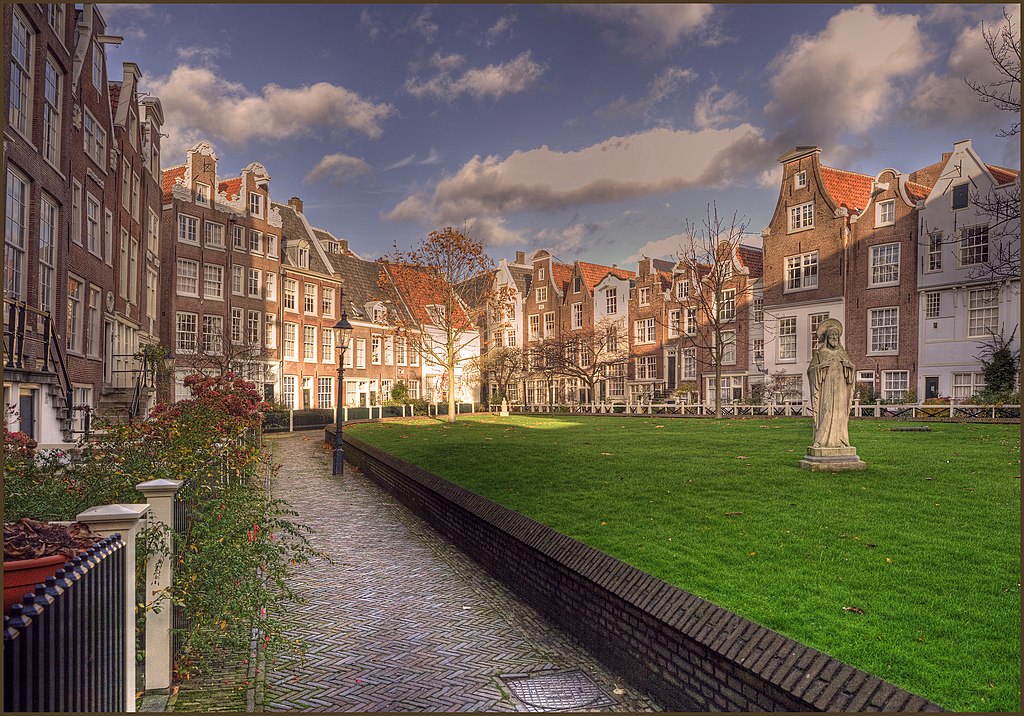 > Begijnhof ou Beguinage à Amsterdam - Photo de Bert K